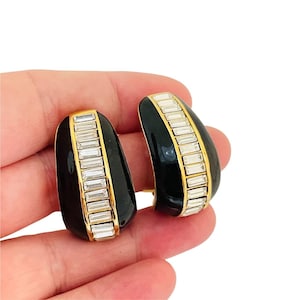 Stunning St. JOHN Signed Vintage 1980&#39;s-90&#39;s Black And Gold Modern Classic Clip Earrings