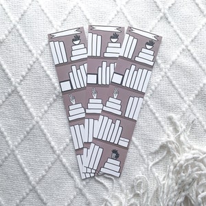 Book Tracker Bookmark | Bookshelf Bookmark | Reading Log Bookmark | Reading List Bookmark | Book Lovers Gift | Book Lover | Bookish