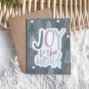 Tarjeta de Navidad Joy to the World / Tarjeta colorida del árbol de Navidad / Tarjeta navideña / Tarjeta de 4.25 x 5.5 pulgadas
