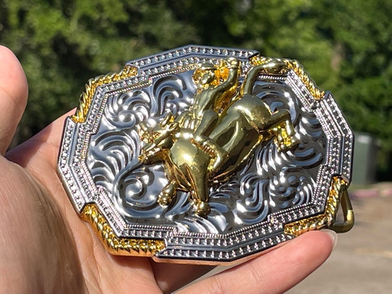 Large Silver and Gold Belt Buckle with Fossil Belt Sterling Silver & Gold Nugget Belt Buckle - Alaska Mint main image 3
