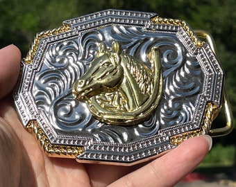 Western Belt Buckle: Gold Silver Horse Head Horseshoe, 2&#39;&#39;