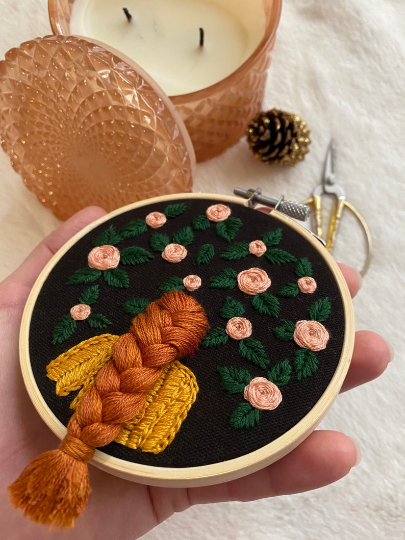 Embroidery hoop embroidery hoop art hair handmade embroidery brown embroidered hair 画像 2