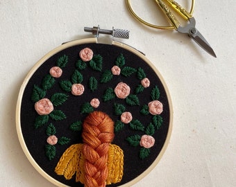 Hand embroidered Girl- EMbroidery HOop art- WAll ARt - 3D embroidery- Floral Embroidery