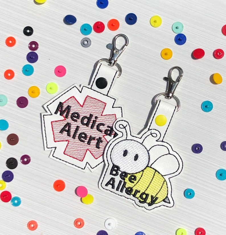 Fire Ant Allergy /& Medical Alert Tag Gift Set Kidoosh Allergy Key chain gift set Backpack Tag Alert Medical ID Bag Tag Medical Alert