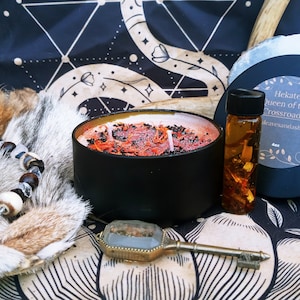 Hekate Dedication Candle & Oil: Queen of the Night Scent