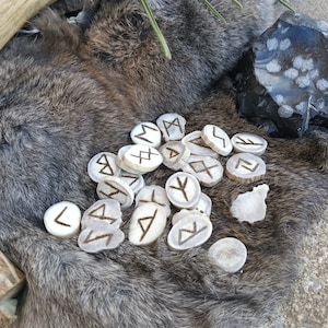 Deer Antler Runes | Elder Futhark Runes | Divination Runes | Runes