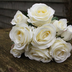 9 x Ivory (Pale Cream) Silk Roses & Rosebuds tied bunch on individual wired stems