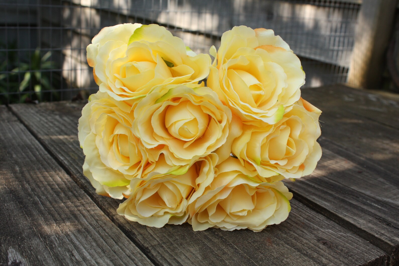 7 x Yellow Silk Roses 7cm on wired stems tied bunch small Etsy