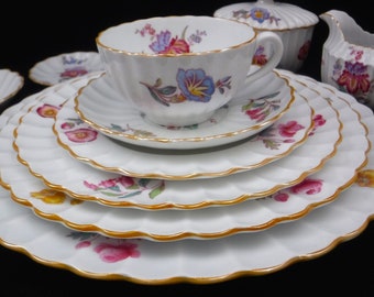 Vintage Spode Iris Pattern Dinnerware