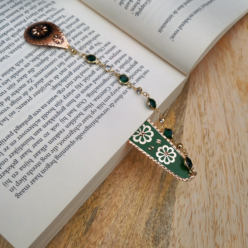 Handcrafted Copper-embossed Bookmark With Daisy Flower Patterns, Stone ...