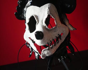 Mickey Horror Mask Ghost Edition Dead Mouse | Scary Steamboat Willie Black White Art Leatherface Animal Halloween Costume Creepy Vintage