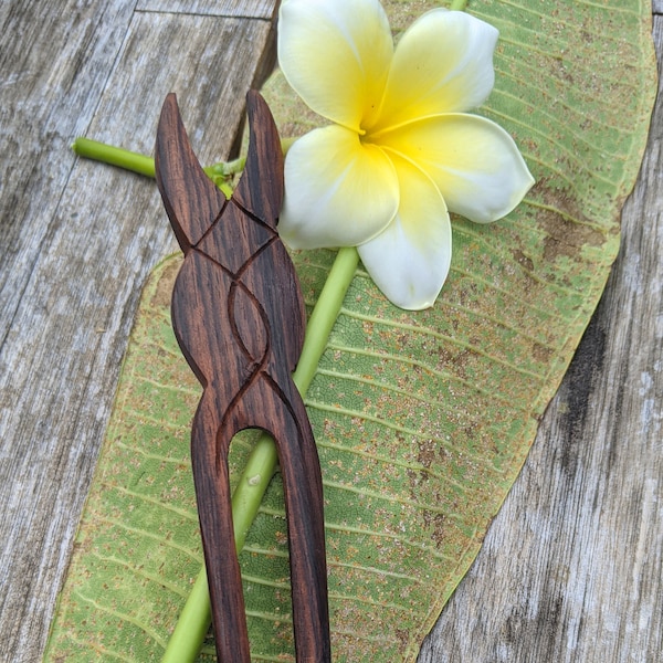 Sono Wood Carved Hair Stick: Double Prong Spiked Horn Hair Pin