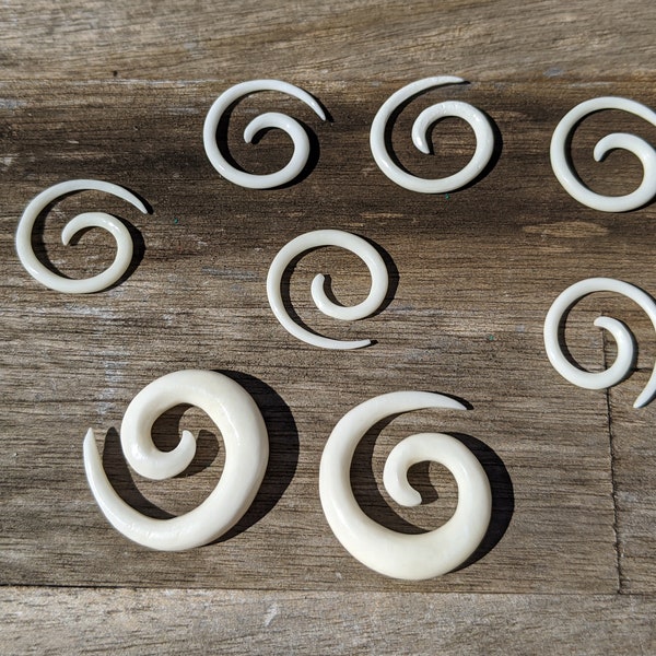 Pair Organic Hand Carved White Bone Hoop Ear Plugs with Spiral Curls Gauged Earring ~ Solid Color 1.5mm 14G 2mm 12G 5mm 4G