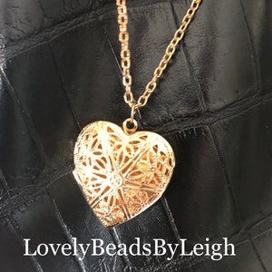 Silver Heart Locket Necklace Locket Dainty Pendant Best Friend Gift, Gift for Her, Woman gift ideas Valentines gift ideas, Heart Locket