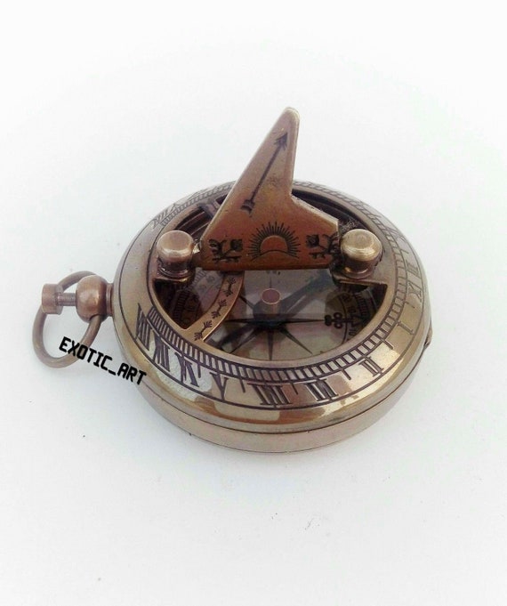 KHUMYAYAD Bussola tascabile in ottone antico realizzato a mano in ottone con custodia in pelle