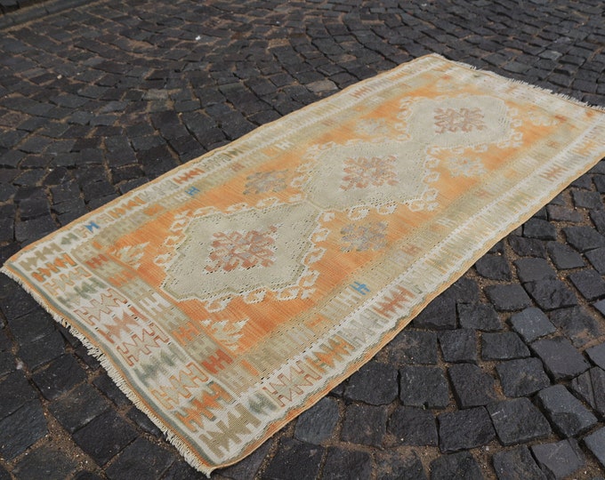 Area kilim, Vintage kilim rug, Turkish kilim rug, Kilim rug, Handmade kilim, Wool kilim FREE SHİPPİNG  3'1'' x 6'5'' = 97 x 200 cm