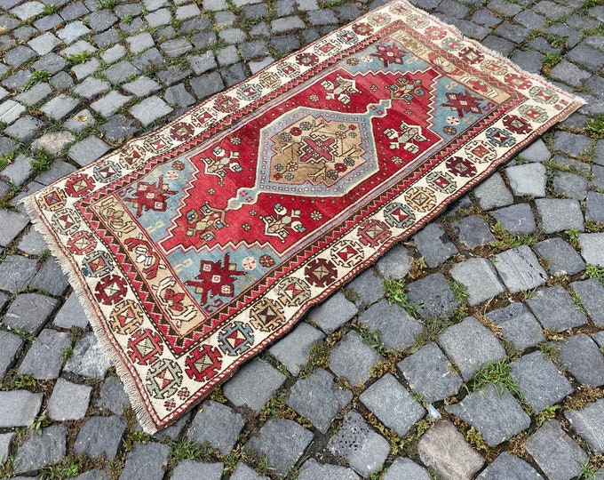 Carpet, Turkish rug, Handmade rug, Area rug, Kilim, Vintage rugs, Wool rug, Bohemian rug, Living room rugs | 80 x 141 cm = 2,6 x 4,6 ft
