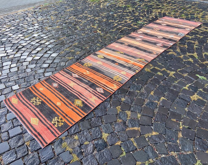 Vintage kilim, Kilim runner, Kilim, Handmade kilim, Hallway kilim, Corridor kilim, Turkish rug, Boho decor | 78 x 362 cm = 2,5 x 11,8 ft