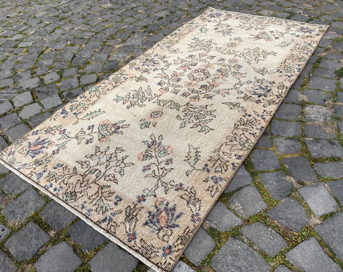 Turkish rug, Vintage rug, Area Rug, Home decor, Wool rug, Handmade rug, Carpet, Kilim 81 x 163 cm = 2,6 x 5,3 ft
