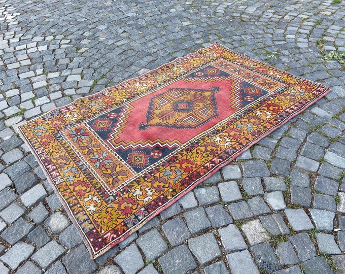 Turkish rug, Vintage rug, Area Rug, Home decor, Wool rug, Handmade rug, Carpet, Kilim 113 x 180 cm = 3,7 x 5,9 ft