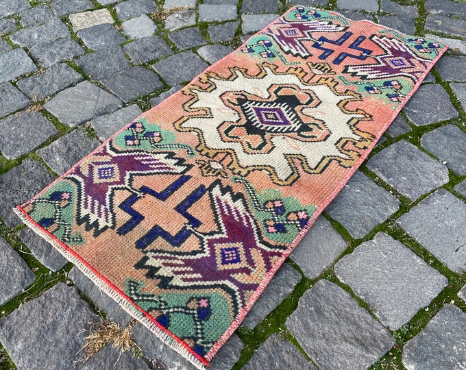1,2 x 2,6 ft,Doormat,  Turkish rug, Vintage rug, Small Rug, Home decor, Wool rug, Handmade rug, Carpet 38 x 82 cm
