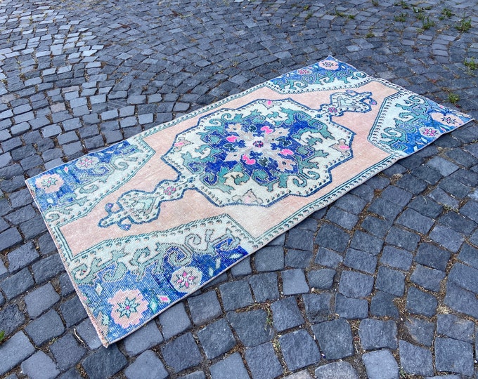 Turkish vintage handmade wool area rug, Pastel boho home decor, For living room, bedroom bathroom kitchen carpet 103 x 201 cm = 3,3 x 6,5 ft