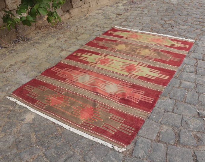 Kilim rug, Vintage kilim rug, Turkish kilim rug, Handmade kilim, Area kilim, Wool kilim !! FREE SHİPPİNG !! 3'5'' x 5'7'' = 110 cm x 178 cm
