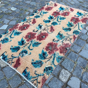 Turkish vintage wool handwoven rug, orange and blue color with oriental motifs, for living room, bedroom, 86 x 150 cm = 2,8 x 4,9 ft