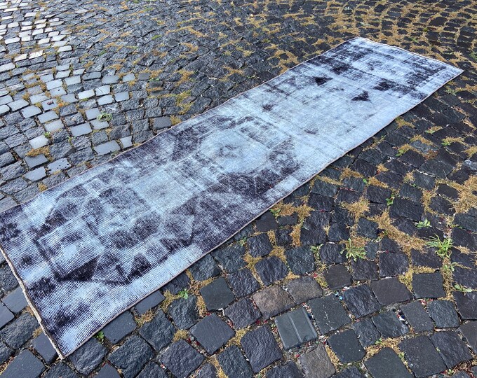 Over dyed rug, Runner Rug, Vintage rug, Handmade rug, Turkish rug, Hallway rug, Wool rug, Carpet, Kilim | 79 x 257 cm = 2,5 x 8,4 ft