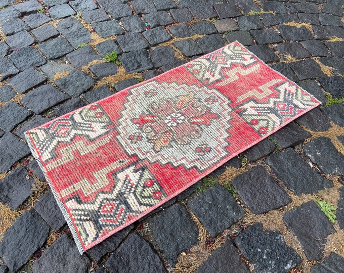 Bohemian rug, Small rug, Turkish rug, Doormat, Handmade rug, Wool rug, Carpet, Kilim, Home decor | 40 x 77 cm = 1,3 x 2,5 ft