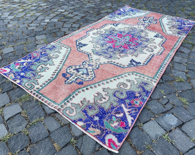 Turkish area rug, Home decor, Vintage wool rug, Handmade rug, Carpet, Kilim 108 x 212 cm = 3,5 x 6,9 ft