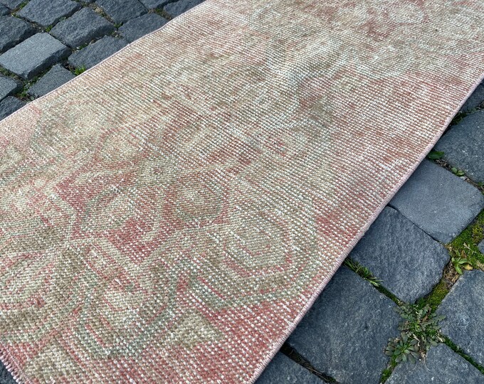 Doormat, Turkish rug, Vintage rug, Small Rug, Home decor, Wool rug, Handmade rug, Carpet, Kilim | 52 x 106 cm = 1,7 x 3,4 ft