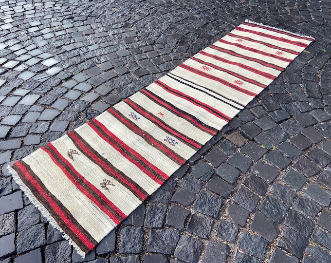 Kilim, Turkish rug, Bohemian rug, Handmade rug, Dining room rug, Vintage rug, Runner rug, Carpet, Ethnic rug | 66 x 242 cm = 2.1 x 7.8 ft