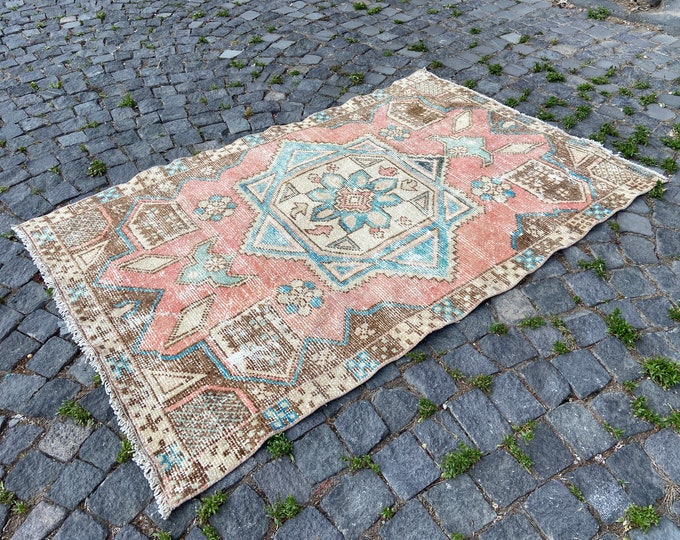 Turkish vintage handmade wool area rug, Pastel boho home decor, For living room, bedroom bathroom kitchen carpet 116 x 171 cm = 3,8 x 5,6 ft
