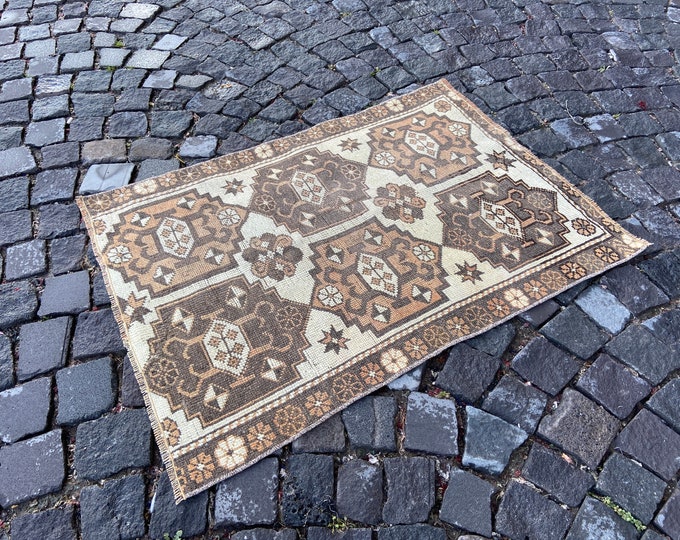 2,5 x 3,6 ft, Area Rug, Turkish rug, Home decor, Vintage rug, Wool rug, Handmade rug, Carpet, Kilim | 79 x 111 cm =
