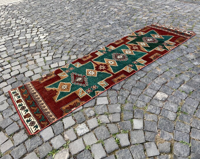 Vintage rug, Turkish rug, Runner Rug, Hallway rug, Wool rug, Handmade rug, Carpet, Kilim, Home decor | 75 x 258 cm = 2,4 x 8,4 ft