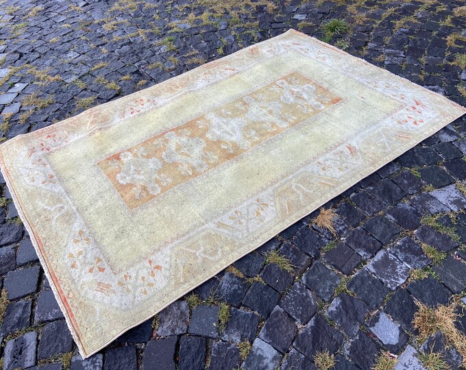 Pastel rug, Handmade wool rug, Bohemian area rug, Turkish vintage rug, Muted rug, Natural dyed rug | 121 x 186 cm = 3,9 x 6,1 ft