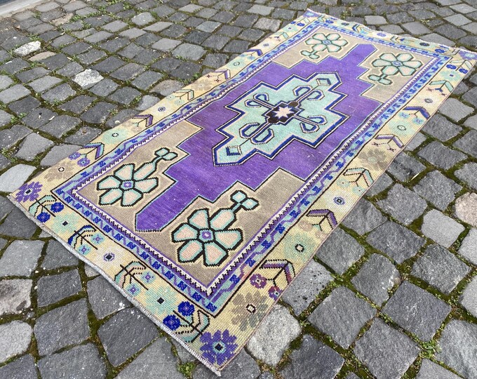 Area Rug, Turkish rug, Home decor, Vintage rug, Wool rug, Handmade rug, Carpet, Kilim | 74 x 148 cm = 2,4 x 4,8 ft
