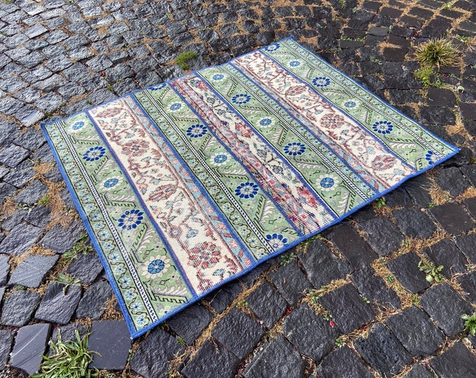 Vintage rug, Area Rug, Turkish rug, Home decor, Wool rug, Handmade rug, Carpet, Kilim | 92 x 116 cm = 3,0 x 3,8 ft