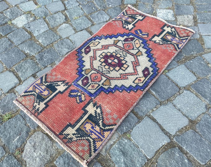 Small Rug, Turkish rug, Vintage rug, Doormat, Home decor, Wool rug, Handmade rug, Carpet, Kilim | 40 x 79 cm = 1,3 x 2,5 ft