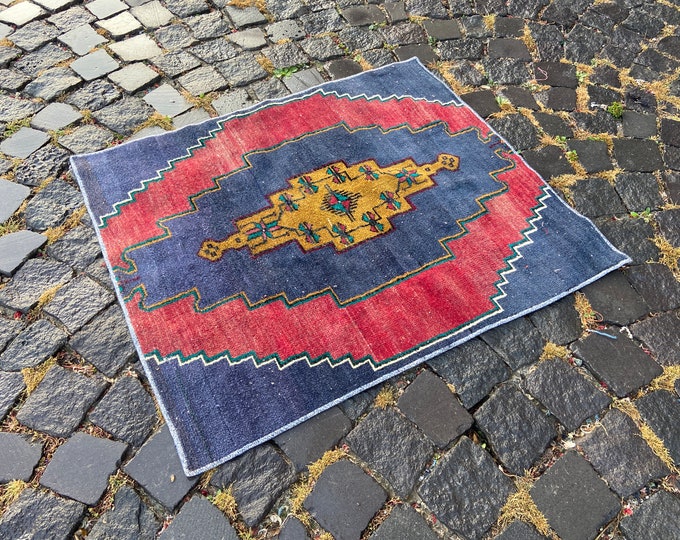 Vintage rug, Area Rug, Turkish rug, Home decor, Wool rug, Handmade rug, Carpet, Kilim | 79 x 89 cm = 2,5 x 2,9 ft