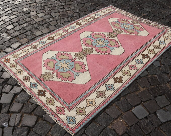 Vintage rug, Area Rug, Turkish rug, Home decor, Wool rug, Handmade rug, Carpet, Kilim | 125 x 183 cm = 4,1 x 6,0 ft
