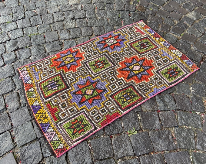 Handmade rug, Wool rug, Area Rug, Turkish rug, Home decor, Vintage rug,  Carpet, Kilim | 64 x 108 cm = 2,0 x 3,5 ft