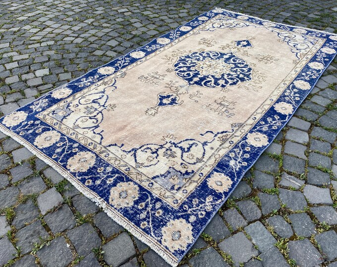 136 x 244 cm = 4,4 x 8,0 ft Linen Large rug, Oushak  rug, Turkish rug, Vintage rug, Wool rug, Handmade rug, Carpet, Kilim, Home decor