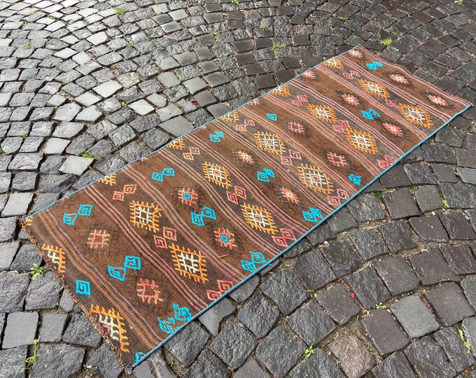 Interior Décor, Vintage rug, Kilim, Ethnic rug, Wool rug, Runner rug, Natural dyed rug, Hallway rug, Room decor | 68 x 173 cm = 2,2 x 5,6 ft
