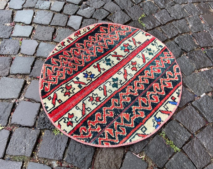 Oushak rug, Area Rug, Turkish rug, Home decor, Vintage rug, Wool rug, Handmade rug, Carpet, Kilim | 67 x 71 cm = 2,1 x 2,3 ft