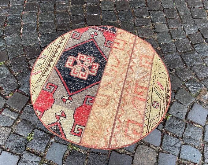 Bohemian rug, Area Rug, Turkish rug, Home decor, Vintage rug, Wool rug, Handmade rug, Carpet, Kilim | 87 x 91 cm = 2,8 x 2,9 ft