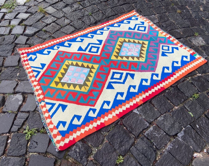 Turkish kilim, Vintage kilim, Area kilim, Home decor, Wool kilim, Handmade rug, Carpet, Kilim |  80 x 110 cm = 2,6 x 3,6 ft