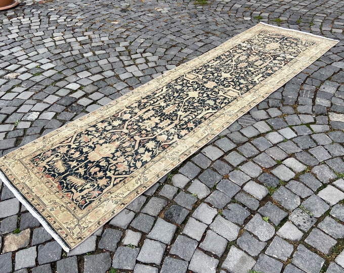 Home decor, Turkish vintage rug, Runner wool rug, Hallway rug, Handmade carpet, Kilim 87 x 303 cm = 2,8 x 9,9 ft