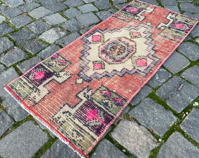 Wool rug, Small rug, Doormat, Vintage rug, Turkish rug, Handmade rug, Carpet, Kilim, Boho decor 38 x 85 cm = 1,2 x 2,7 ft